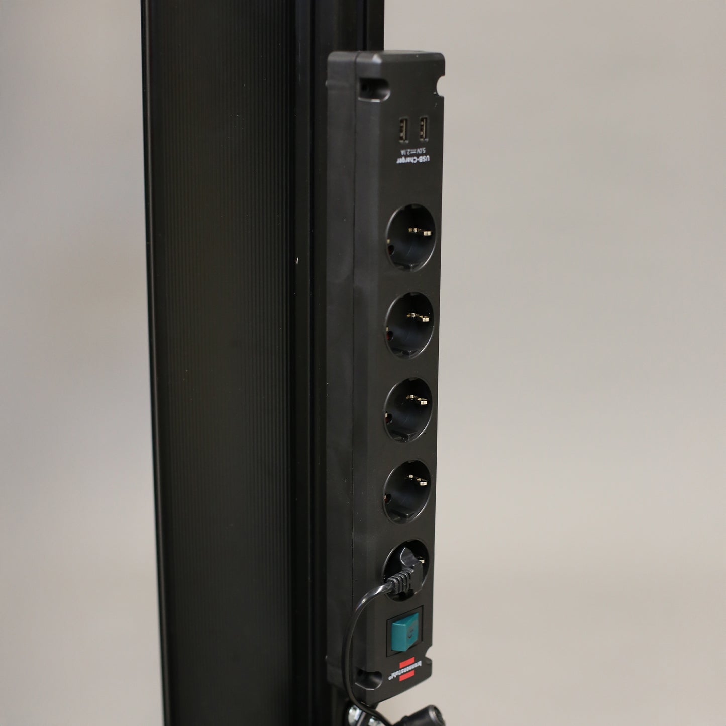 X10 Mehrfachsteckdose mit USB