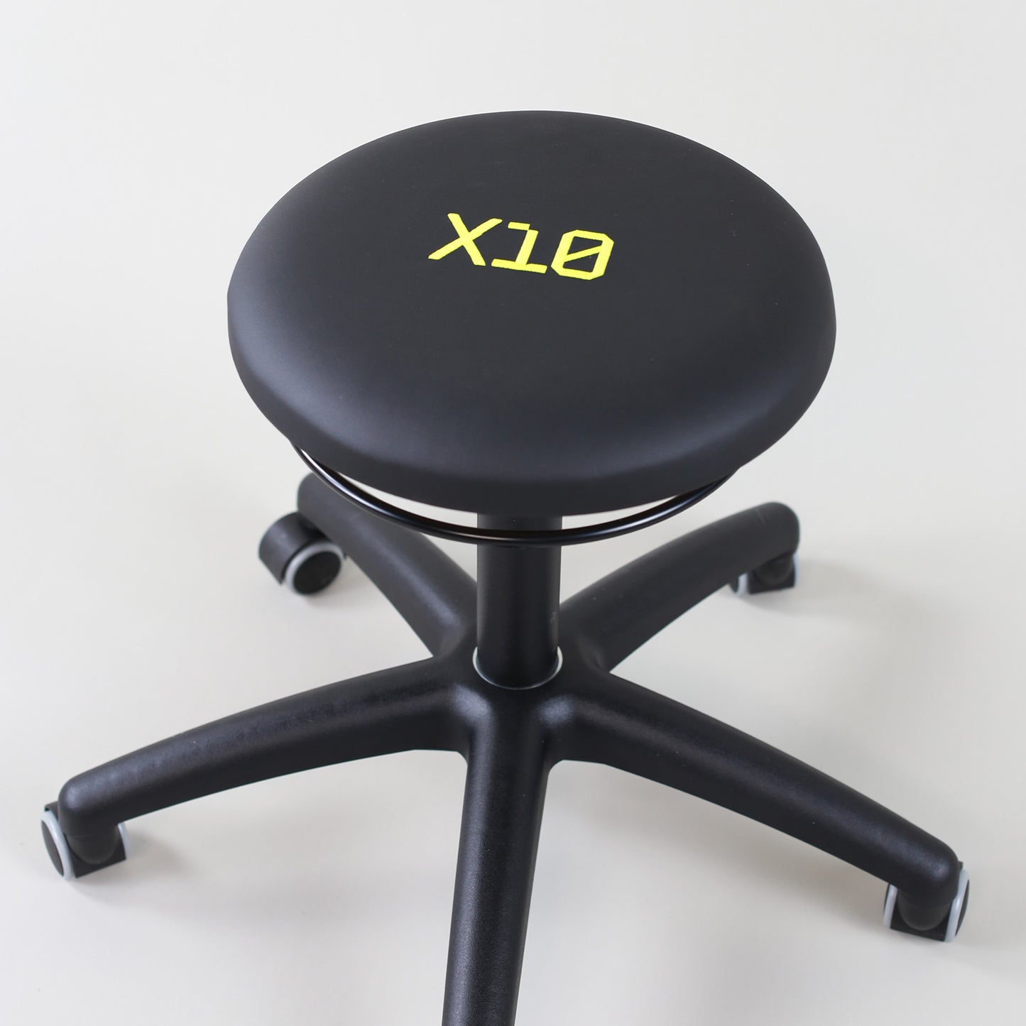 X10 Werkstatthocker